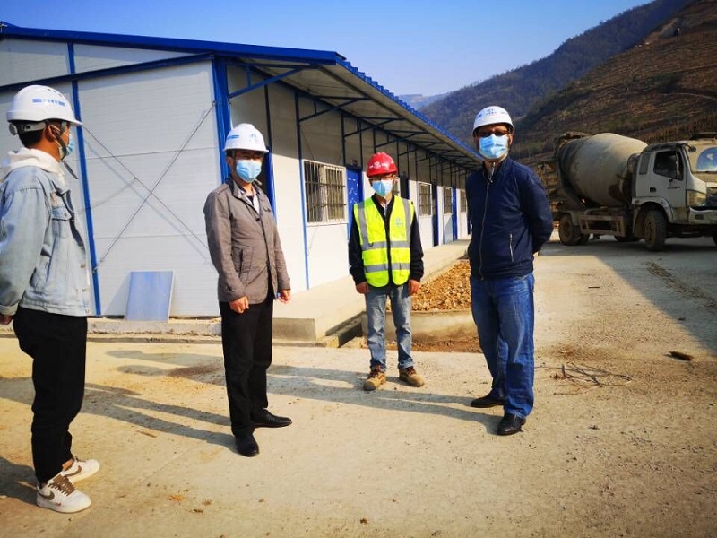 1585305782746902.jpg 鄭宇一行檢查項目部駐地建設情況.jpg